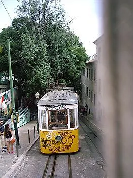مبيت وإفطار Lisboa Residencial Camoes