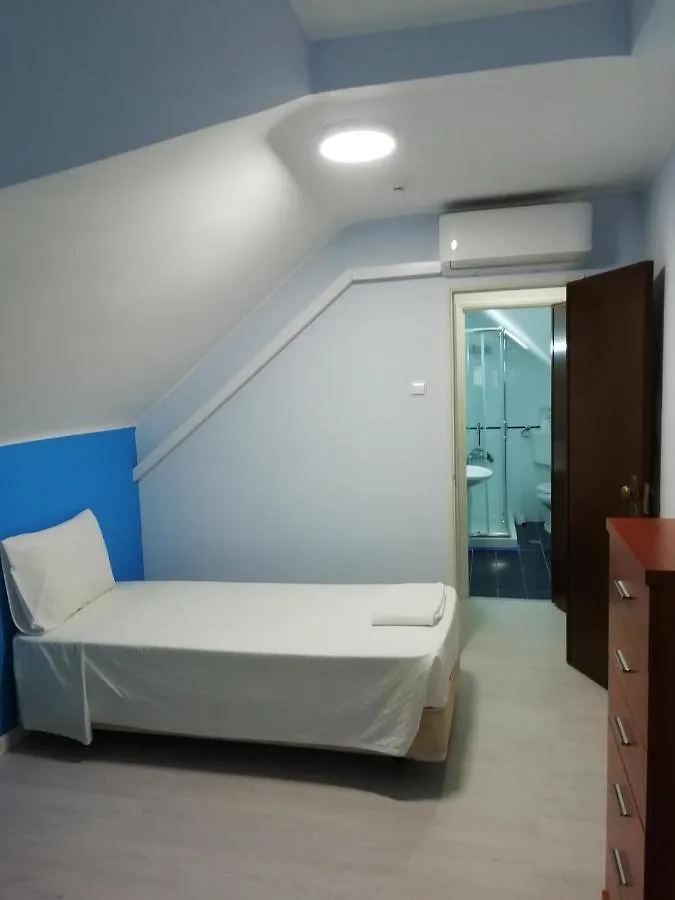 ** فندق مبيت وإفطار مبيت وإفطار Lisboa Residencial Camoes البرتغال