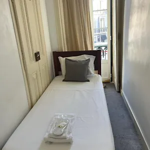 Sao Lazaro Bhuiyan Family Host Guest house